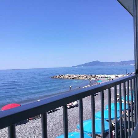 Blue A'Mare Apartment Lavagna Luaran gambar