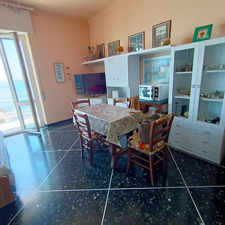 Blue A'Mare Apartment Lavagna Luaran gambar